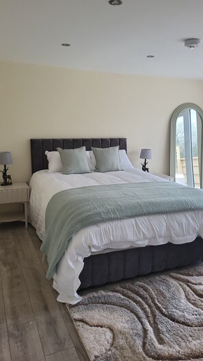 Room - The Old Barn (Redditch)