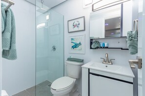 Hair dryer, towels, soap, shampoo - Palomino & Icacos Trips / Near El Yunque & Bio Bay (Fajardo)