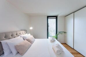 2 habitaciones, tabla de planchar con plancha y wifi gratis 