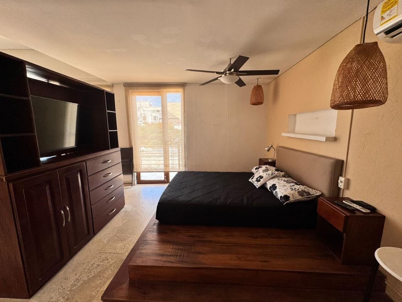 Apartment, Balcony, Bay View