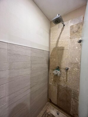 Apartment, Balcony, Bay View | Bathroom - Apartamento Santa Marta (Santa Marta)