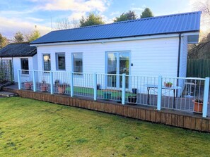 Exterior - Chalet on the Green (Inverness)