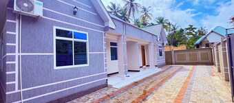 Zanzibar Apartment 2
