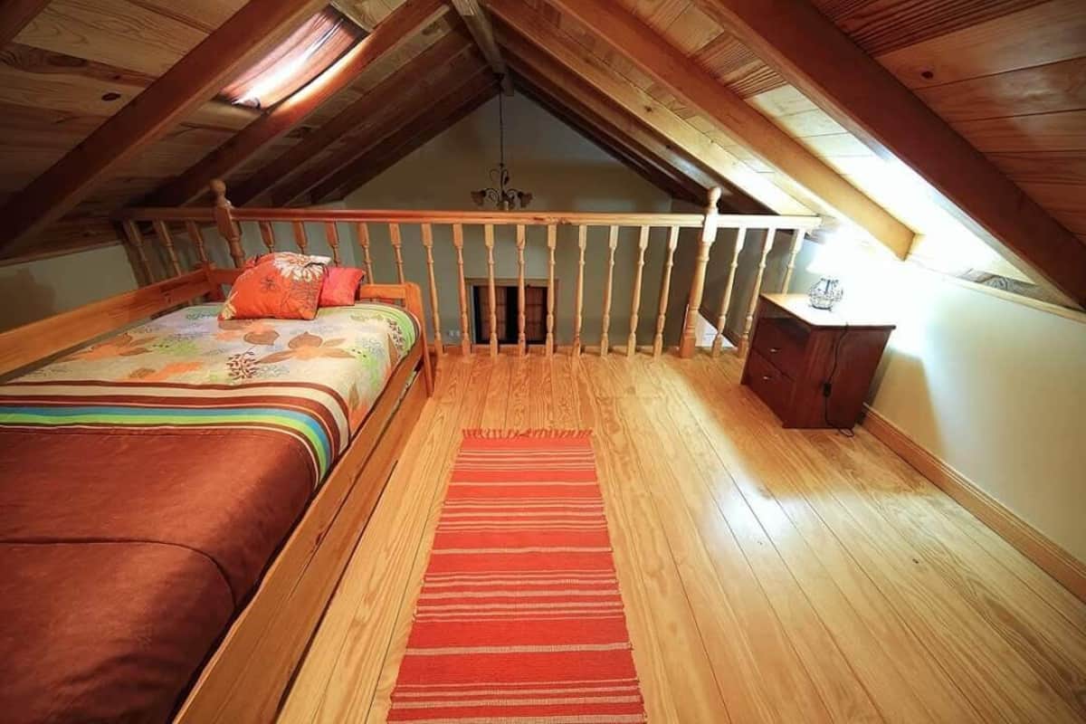 Estudio básico, patio, vista al jardín