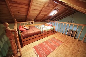 Estudio básico, patio, vista al jardín