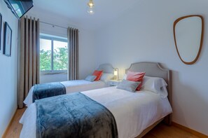 2 phòng ngủ, bộ trải giường 