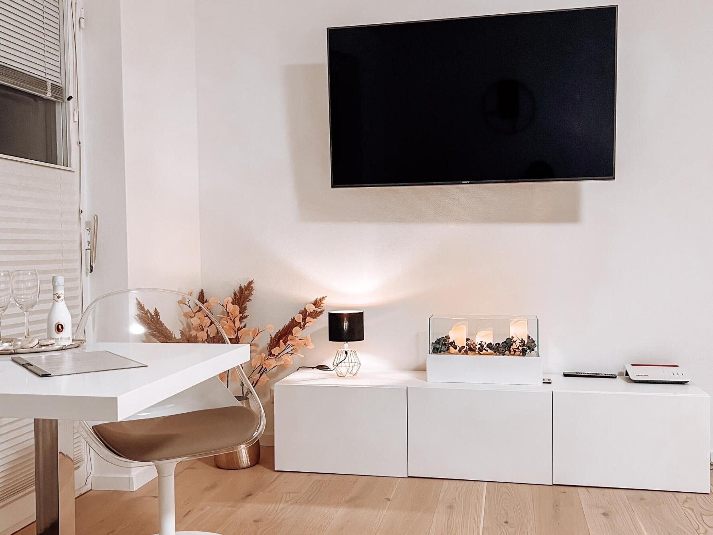 المنشأة من الداخل