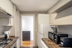 微波炉、茶具/咖啡用具、厨具/餐具