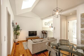 Living area - SÃO Bento Modern by Homing (Lisbon)