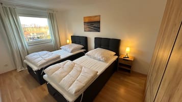 2 bedrooms