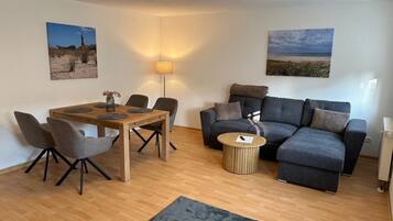 Apartment | Living room