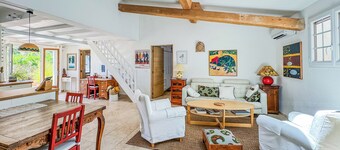 Pretty farmhouse - sleeps 4 - swimming pool-boules pitch