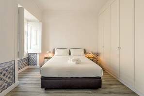 2 bedrooms, bed sheets - Bairro Alto Garden IV by Homing (Lisbon)