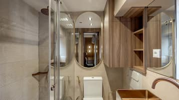Douche, serviettes fournies