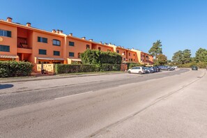 Exterior - Aroeira Garden by Homing (Almada)