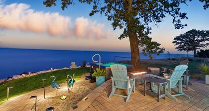 Lake Michigan Spa Escape-Hot Tub-Sauna-Massage Chairs-Gym-Indoor Swim Spa