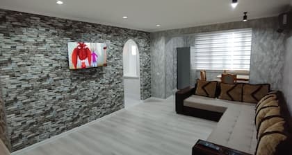 Lovely 1-bedroom condo with AC in charming Samarqand