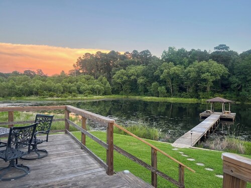The LakeHouse At Twisted Oak