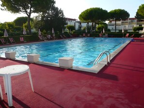 Pool - Apartment 'Casa Anna' with Shared Pool, Private Terrace, and Air Conditioning (Marina di Bibbona)