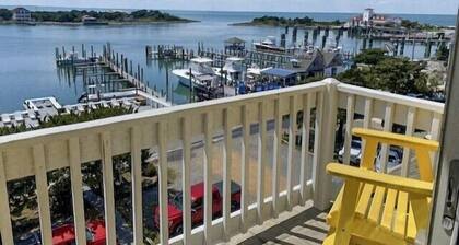 DC54: Captain's Perch | Best View on the Island