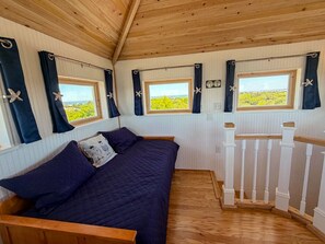 Internet, bed sheets - DC54: Captain's Perch | Best View on the Island (Ocracoke)