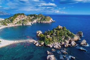 Beach - Rural Chic Etna House. Rifugio di pace tra l'Etna e il mar Jonio. (Sicilia)