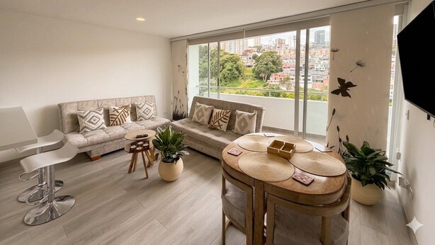 Living area - Sophisticated & Spacious | Prime Location (Manizales)
