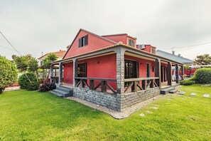 Exterior - Aroeira Pool House by lisbon-coast vacation (Charneca da Caparica)
