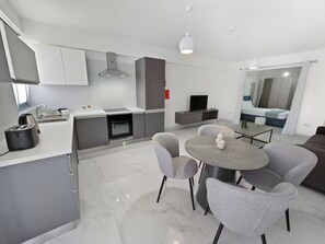 Interior - Centrall located modern 1 bedroom apartment with balcony (San Pawl il-Baħar)