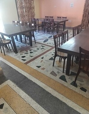 Dining - Saalak Lite Social Palace  (Ukhimath)
