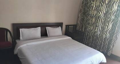 Saalak Lite Social Palace