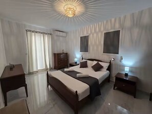 Room - Saphire Suites Two Bedroom (San Pawl il-Baħar)