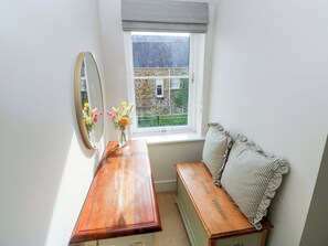 Interior - 3 Rhodewood House (Saundersfoot)