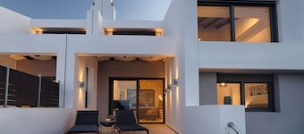 Serenity Villa 1 with Jacuzzi, Castle & Sea View
