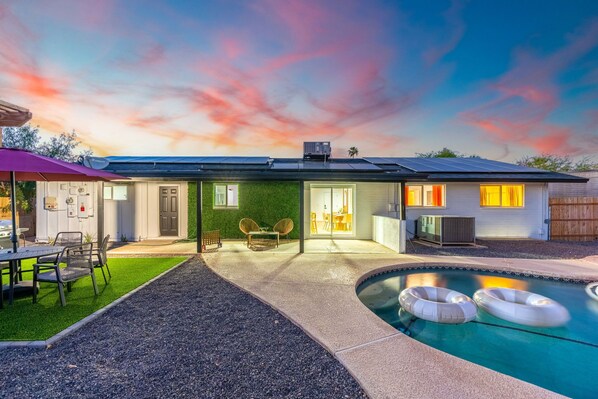 Pool - Sleeps 16 | Heated Pool + Arcade + Backyard Resort (Mesa)