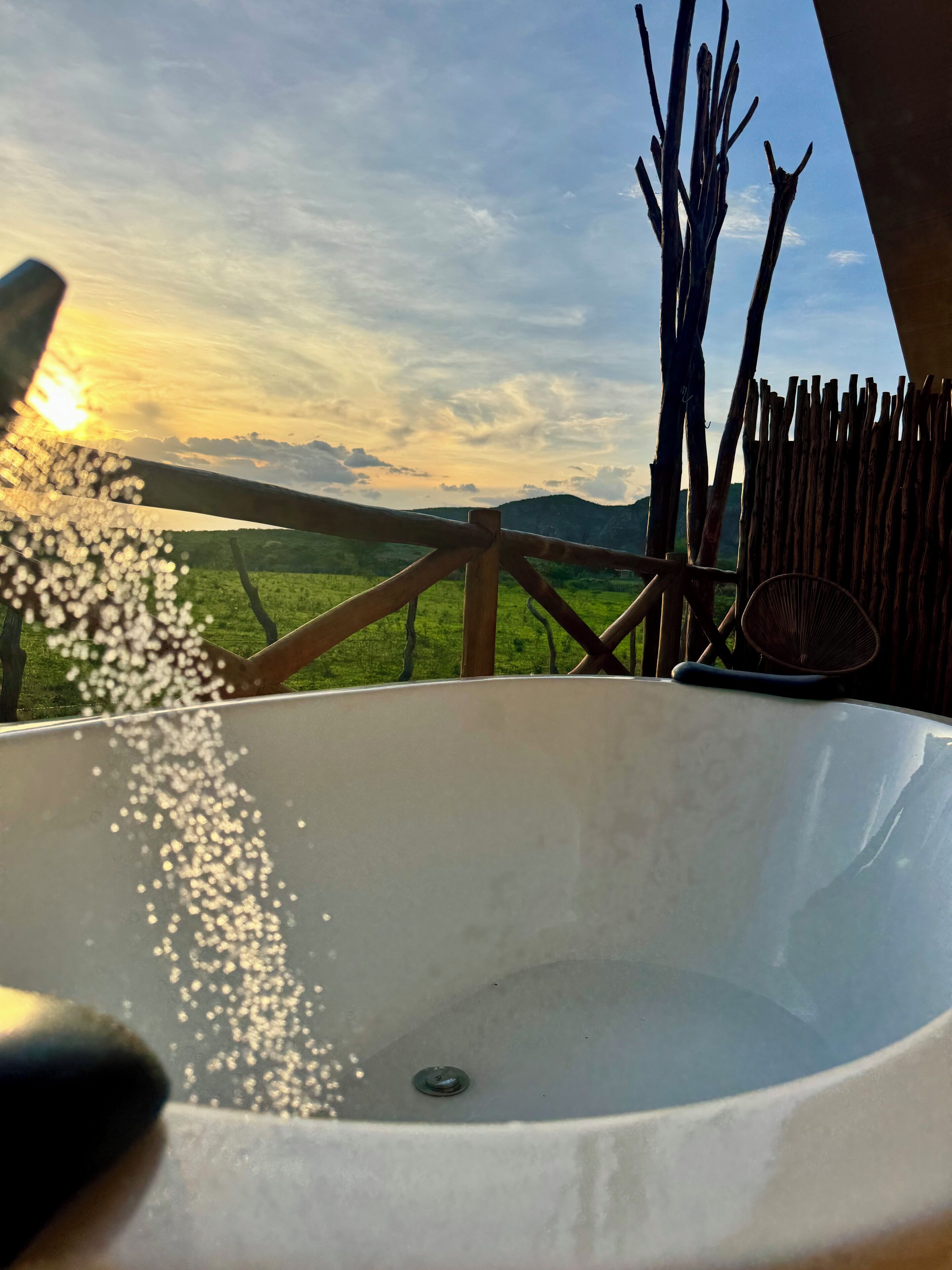 Family Room, Balcony, Park View | Private spa tub