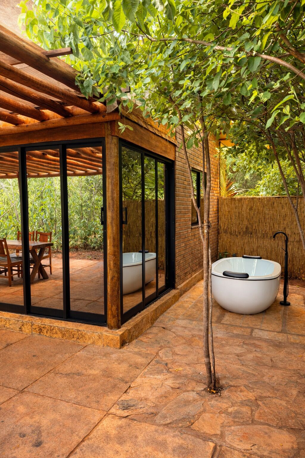 Comfort Chalet, Balcony, Courtyard View | Private spa tub