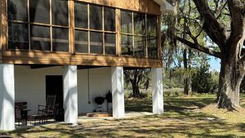 Enceinte de lâhĂ©bergement