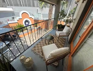 Terrace/patio - Modern condo near trail, dining & downtown hotspots (Austin)