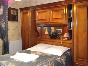 Wifi y ropa de cama