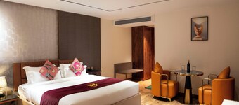 Hotel Golden Amulya Rest Wings