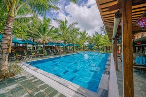 Pool - Hoianbang Beach Front Villa & Restaurant (Hoi An)