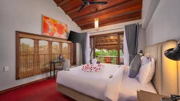 In-room safe, blackout drapes, iron/ironing board, free WiFi