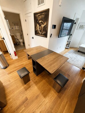 Interior - Modern 2BR: Comfortable Stay for 5 Guests | Suite 6 (Boston)