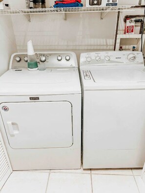 Interior - St Matthews Home - 3 bed, 2 bath (Louisville)
