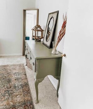 Interior - St Matthews Home - 3 bed, 2 bath (Louisville)