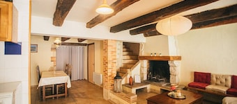 Charming town house in the heart of a medieval town