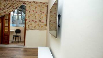 Studio, vue jardin | Intérieur