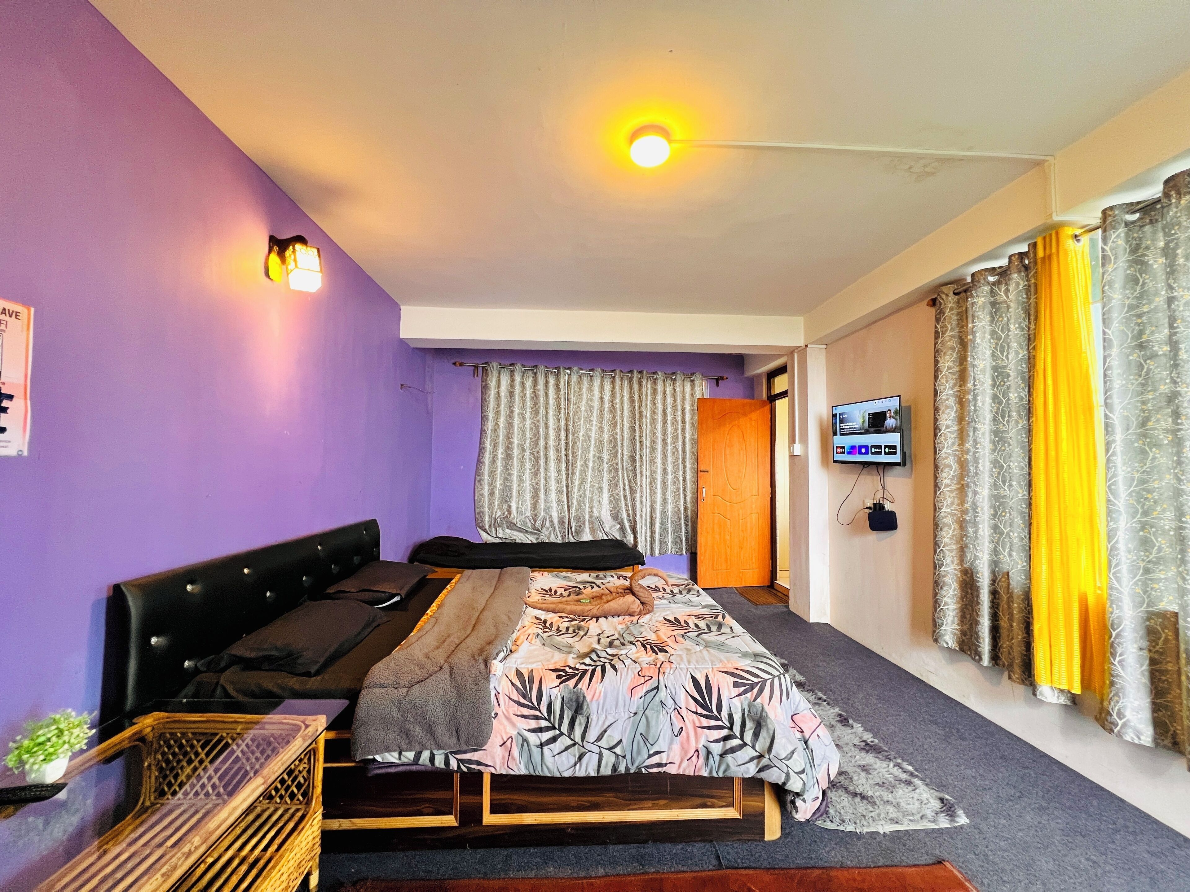 Chambre Triple, balcon, vue montagne