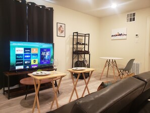 Living area - Welcome To East Dallas! King Bed! Near It All (Dallas)